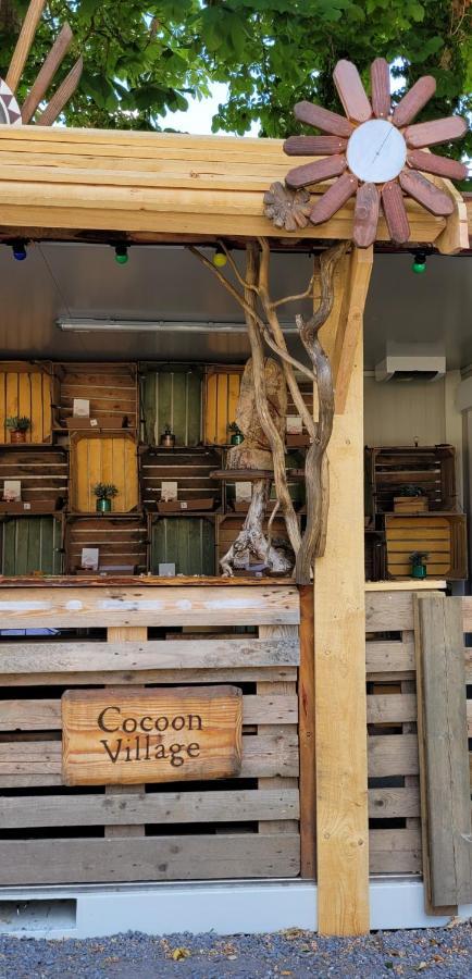רושפורט Cocoon Village - Glamping - Domaine Des Grottes De Han מראה חיצוני תמונה